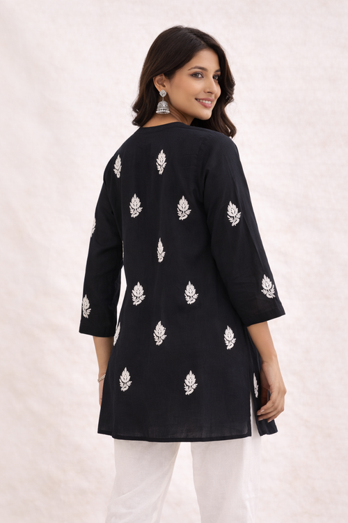 Blue Embroidered Cotton Kurti – Elegant Floral Design